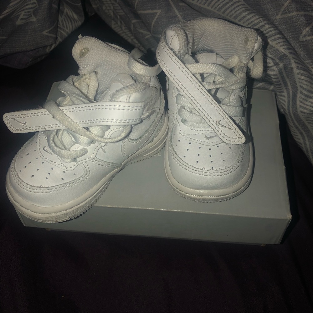 Air Force 1 infant sneakers